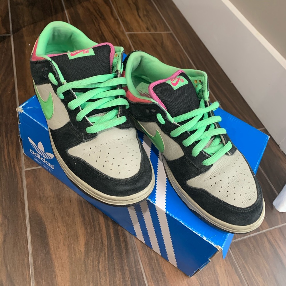 Nike’s US Men’s size 11